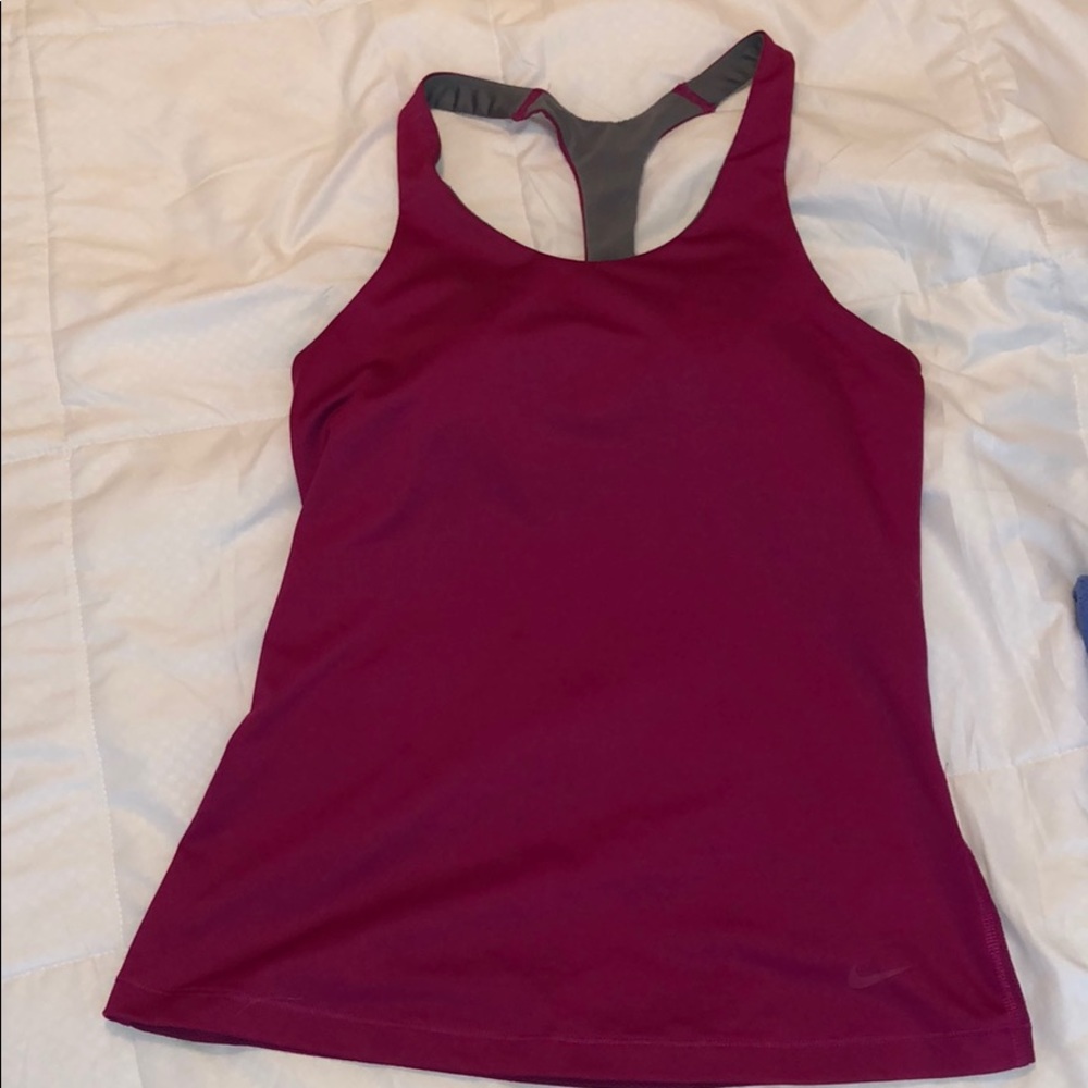 Nike dry fit workout top